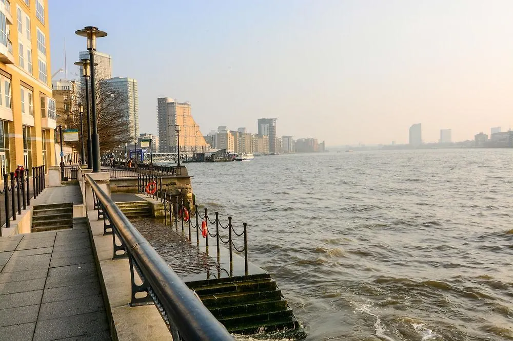 Apartment Wharf - Holiday Home London Hotel