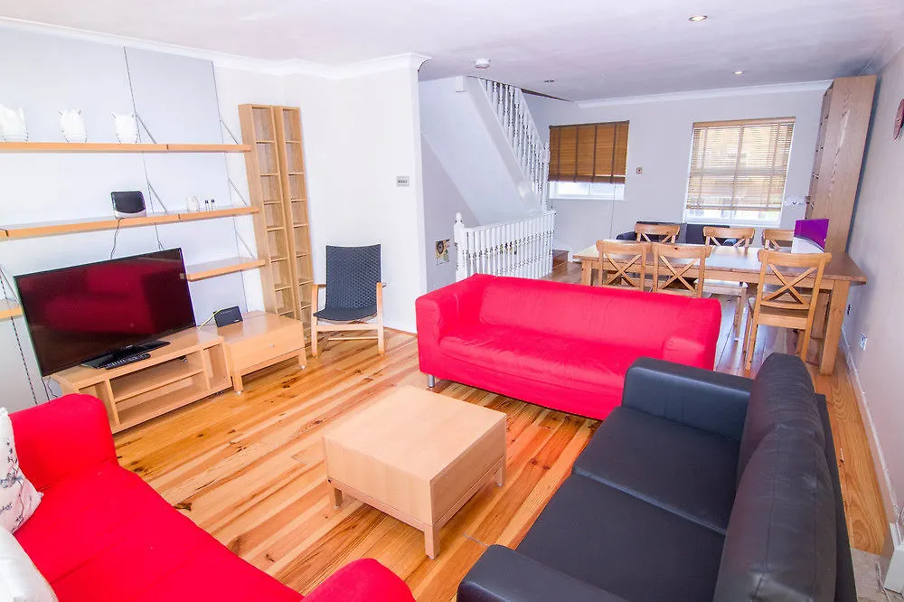 Apartment Wharf - Holiday Home London Hotel