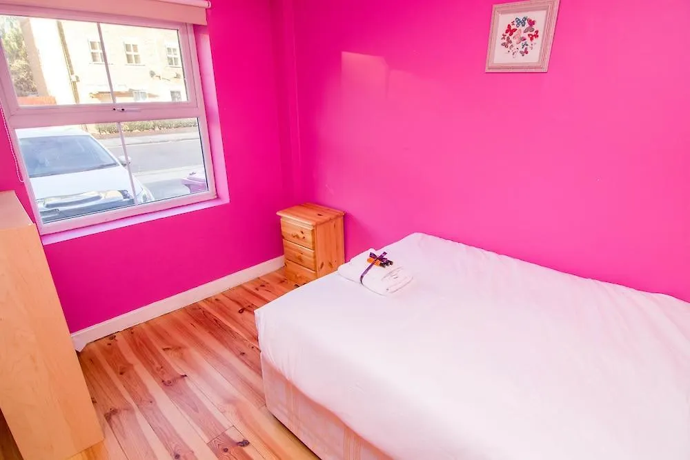 Apartment Wharf - Holiday Home London 3*,